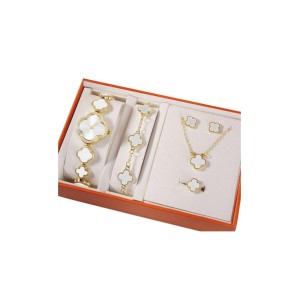 Набор бижутерии "Клевер" 5в1